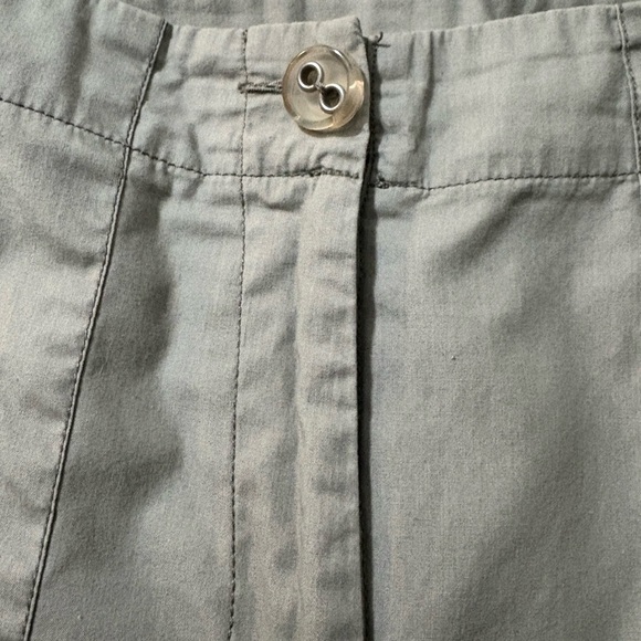 Roni Rabl Light Gray Wide Leg Culottes/Capri Pants. Zipper Button Closure Size M - Picture 2 of 15